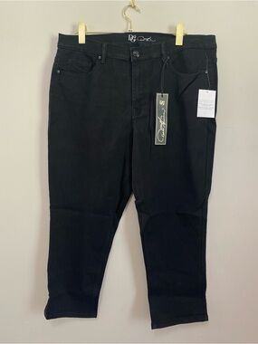 DG2 by Diane Gilman Jean 16W Cropped Ankle Goth Grunge Classic Biker Edgy NWT